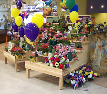 grocery display tables